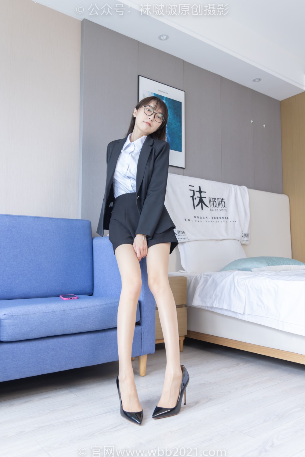 [袜啵啵] 280期：稚予-马丁靴、高跟鞋、黑棉袜、肉丝（脚尖微加固款）