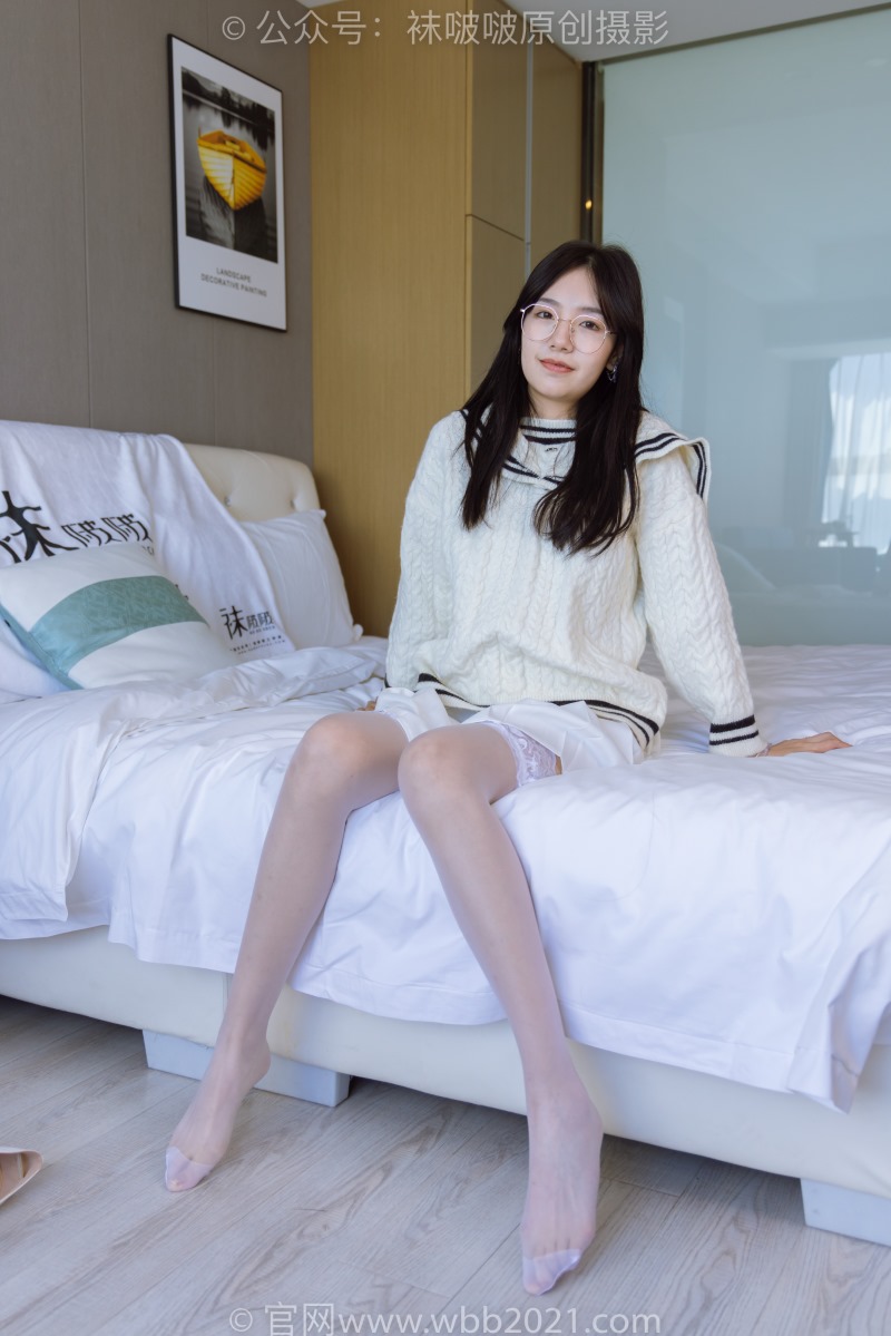 [袜啵啵] 282期：小甜豆-长靴、高跟鞋、白丝大腿袜（脚尖加固款）