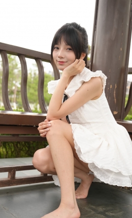 【青柠摄影】272期：小茜-白袜/素甲素材、白连衣裙、裸足