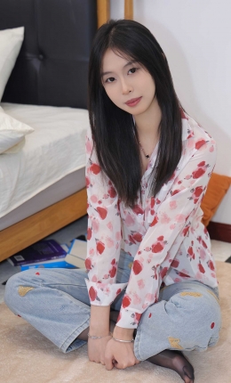 【绮梦摄影】476期：小然  [无印珍藏版]