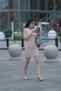 2210-577=包臀裙-69P/0.70GB