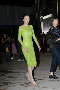 2306-176（1）绿裙，曼妙身姿-76P/1.75GB.