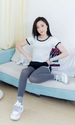 【物恋传媒】2443期：恬恬-体操服、板鞋、厚灰丝、灰色冰丝袜