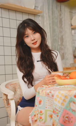 【觅芙摄影】245期：小天——体操服、人字拖、白棉袜居然这么搭（图片+视频）