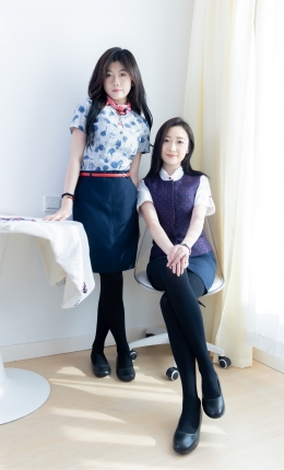 【物恋摄影】2232期：恬恬樱桃-皮鞋、厚黑丝、裸足、空姐制服、丝袜裸足脚对脚斗脚剧