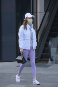 2210-807=瑜伽裤-214P/4.52GB