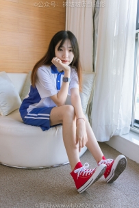 [袜啵啵]336期：小甜豆-校服、帆布鞋、白棉袜、裸足