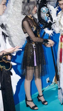 2204_103=chinajoy SG小姐姐 凉鞋配上肉丝脚 44p