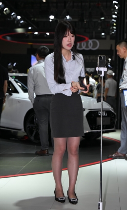 2306-2232=135√黑丝小姐姐主播【套图➕视频】