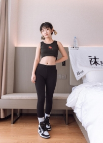 [袜啵啵] 059期：砂糖-AJ板鞋 白棉袜 裸足 [156P/1V/6.98G]