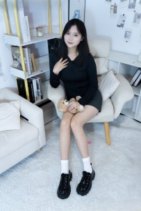 【甜予摄影】118期：土豆-皮鞋、白棉袜、裸足