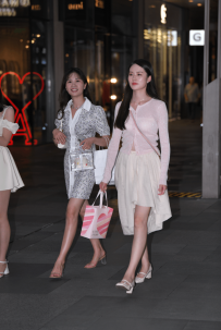 2210-425=闺蜜-83P/2.45GB