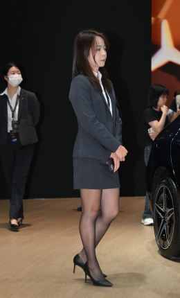 2306-1208=62√你愿意娶她为萋吗？