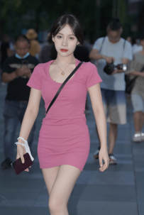 2210-553=粉色包臀裙-79P/1.01GB