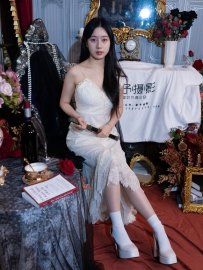 [甜予摄影] 027期：鱼鱼-高跟鞋、白棉袜、肉丝（脚尖加固款）