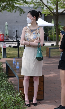 2306-322=67√白皙贵妇part 3