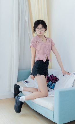 【物恋】2154期：樱桃-皮鞋、白棉袜、裸足（黑色美甲）