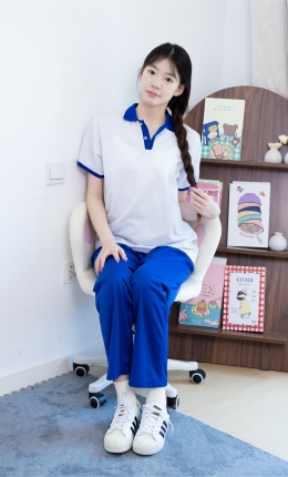 【物恋传媒】2824期：晚舟-板鞋、白棉袜（中筒）、裸足（粉色美甲）、校服