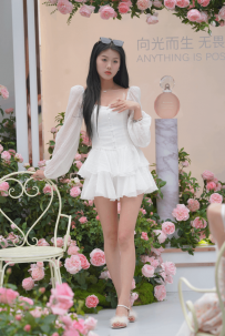 2210-697=68P+视频/0.83GB（脚部）