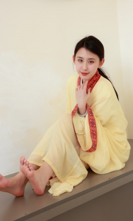 【绮梦摄影】021期：yaya  [188P+15分钟]