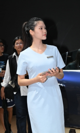 2306-998=51√清秀丝袜女孩