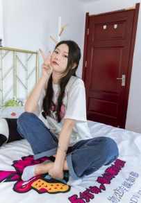 【物恋】2067期：小竹-板鞋、浅蓝色棉船袜、肚子疼揉肚子剧情