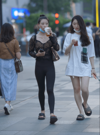 2210-340=紧身裤小姐姐-99P/1.08GB.