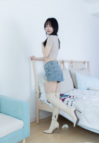 [物恋] 1930期：小酒-高跟长靴、短白棉袜、裸足