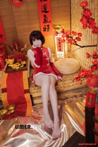 【Limerence】Yun新年特輯 裸足 拜年 196p+14min 4K