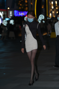 2210-725=黑SI-53P+视频/0.79GB