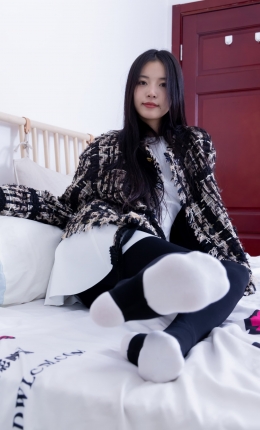 【物恋摄影】2260期：茯苓-板鞋、黑色踩脚裤、白棉袜