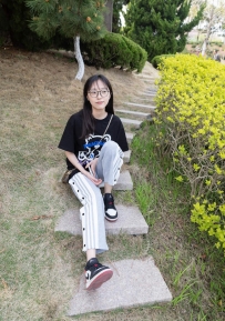 [袜啵啵] 023期：稚予-AJ.白色短棉袜.裸足 [119P/1V/3.22G]