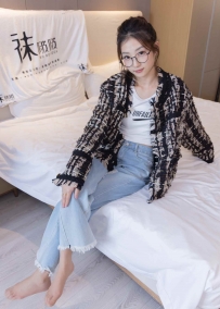 [袜啵啵] 237期：小沫-高跟鞋 皮鞋 肉丝 [150P/1V/6.28G]