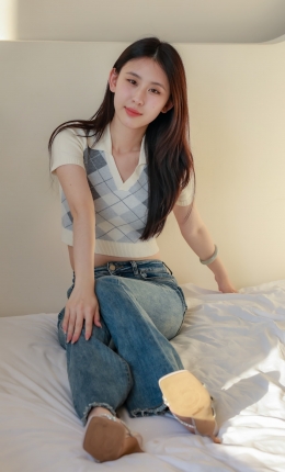 【绮梦摄影】024期：yaya  [174P+10分钟]