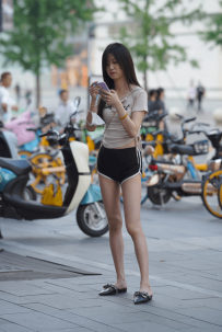 2210-714=热裤-53P/0.63GB