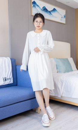 【袜啵啵】494期：奶油-帆布鞋、薄肉丝（脚尖加固款）、薄肉丝踩小蛋糕剧情