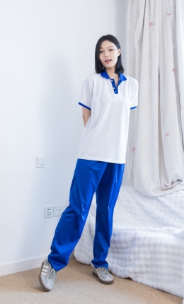 【物恋传媒】2625期：紫苏-板鞋、白棉袜、裸足