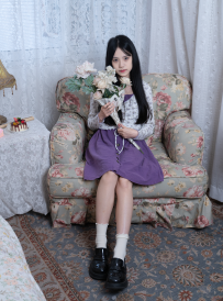 甜予摄影009期：胡桃-皮鞋、白棉袜、裸足