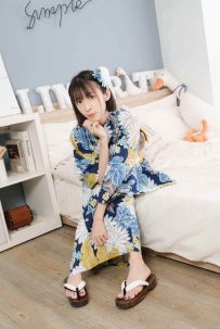 【limerence】日本妹 子子 超敏感腳腳初次被 TK 一碰直接崩潰 160p+25min 4K影片