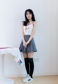 [物恋] 1922期：菜菜-板鞋、黑色蕾丝边大腿袜