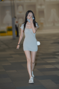 2210-743=包臀裙-107P/1.57GB