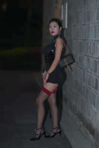 2210-621=黑SI-95P/1.20GB