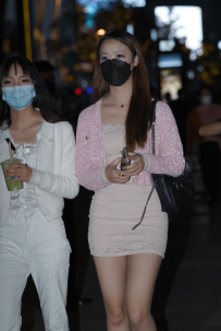 2210-653=蕾丝包臀裙小姐姐-89P/1.41GB