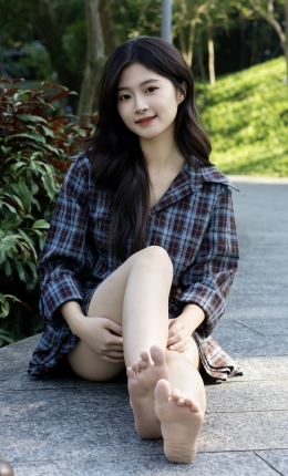 【甜予摄影】303期：露露-长筒鞋、白袜、裸足