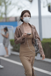 2210-584=长裙-68P/0.81GB