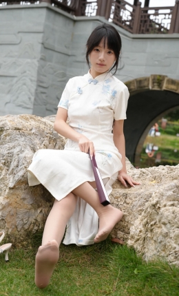 【青柠摄影】133期：阿慌-肉丝/汉服/旗袍素材、白色高跟鞋、裸足