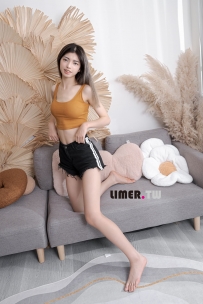 【Limerence】Lily 捨不得換の 舊鞋 x 靈活腳腳嚕爆寶特瓶 215P+20min 4K