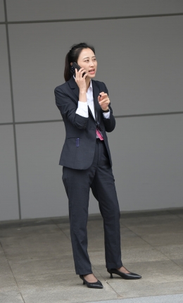 2306-1582=64√喜欢看这样的销售员吗