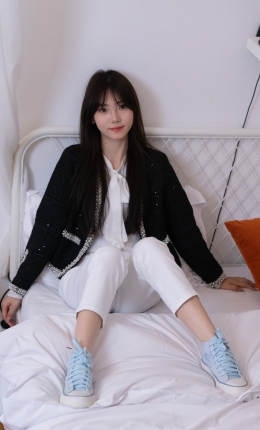 【甜予摄影】171期：璇璇-帆布鞋、白棉袜、抖腿剧情