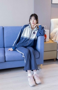 [袜啵啵] 226期：小甜豆-运动鞋 白棉袜 白丝 [140P/1V/6.51G]